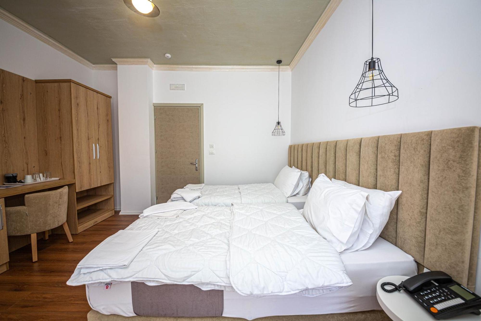 Hotel Murati Ksamil Extérieur photo